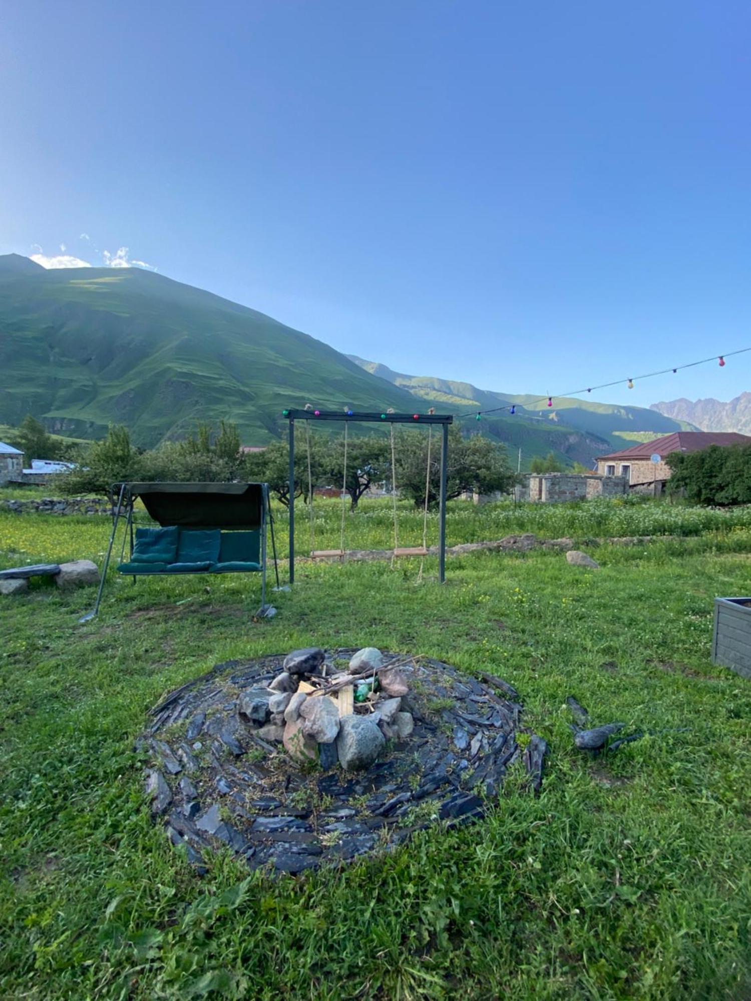 Cottage Kazbegi Sioni ภายนอก รูปภาพ